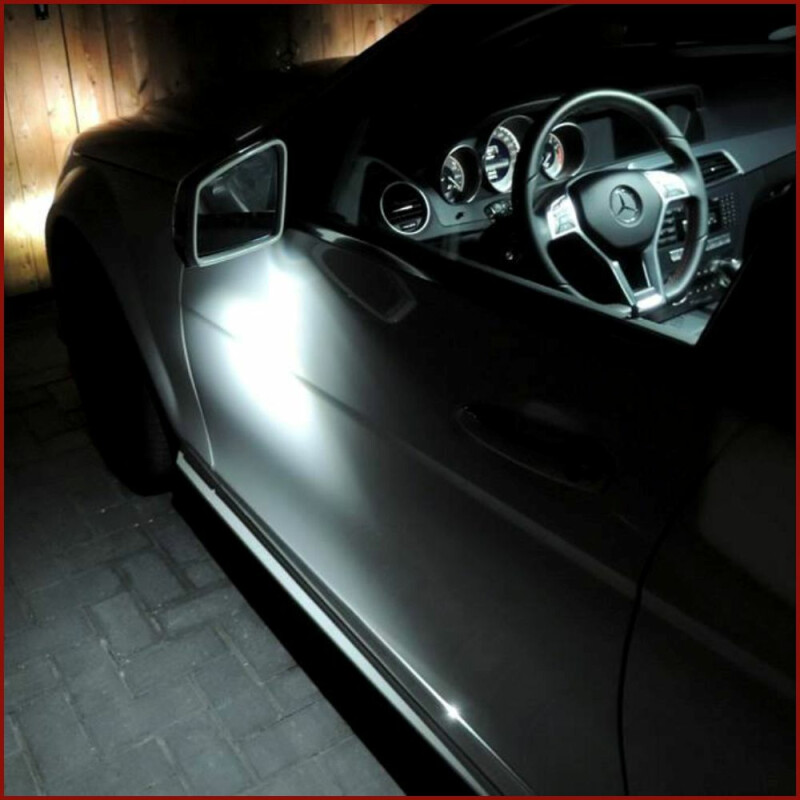 Einstiegsbeleuchtung SMD LED Lampe für VW Passat B8, 8,50 €